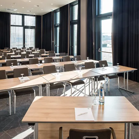 Hotel Frankfurt Airport By Ihg Frankfurt am Main