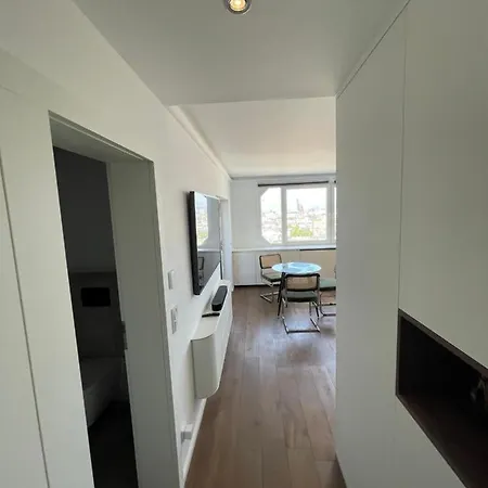 Luxus Mit Skyline View. Apartamento