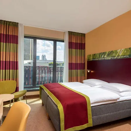Mövenpick Hotel Frankfurt am Main