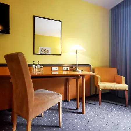 Plaza Hotel&living Frankfurt 3* Francoforte sul Meno