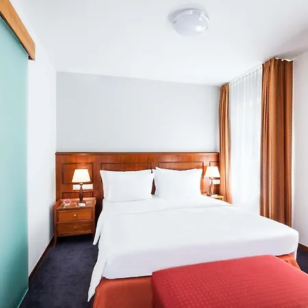 Lindner Frankfurt Main Plaza, Part Of Jdv By Hyatt 4* Frankfurt am Main