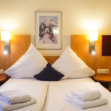 Hotel Scala Frankfurt Centre 3*