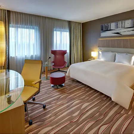 Hilton Frankfurt Airport 4* פרנקפורט