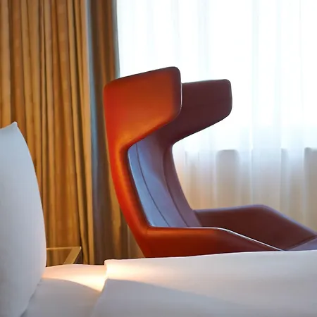 מלון Hilton Frankfurt Airport פרנקפורט