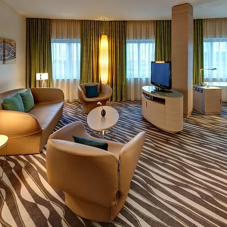 Hilton Frankfurt Airport מלון פרנקפורט