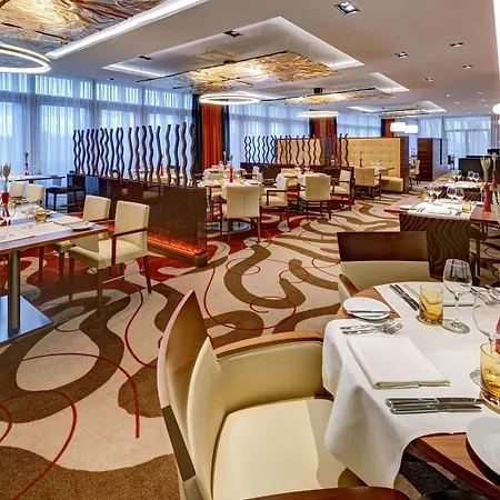 Hilton Frankfurt Airport 4* פרנקפורט