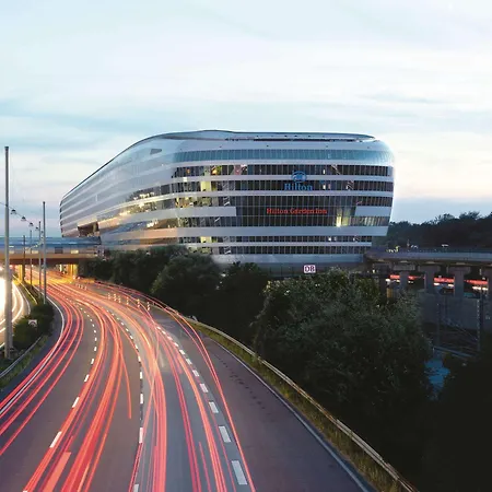 Hilton Frankfurt Airport 4*