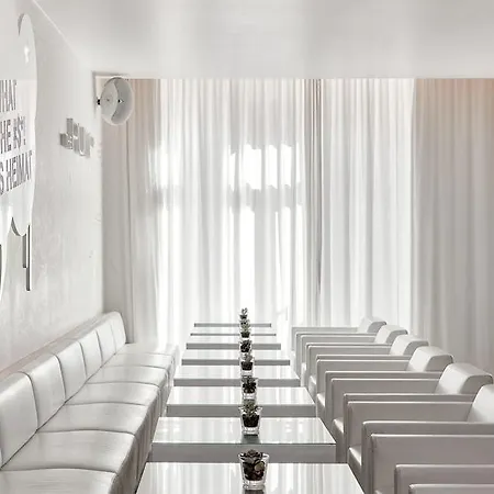 The Pure, Frankfurt, A Member Of Design Ξενοδοχείο 4*