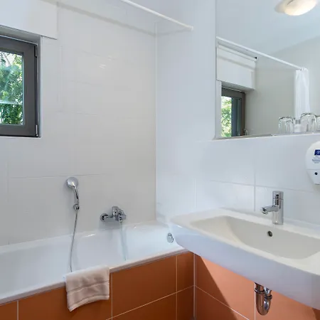 Tryp By Wyndham Frankfurt Otel