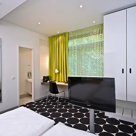 Tryp By Wyndham Frankfurt Otel