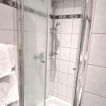 Adler Frankfurt