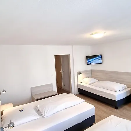Adler Frankfurt 3* Frankfurt nad Mohanem