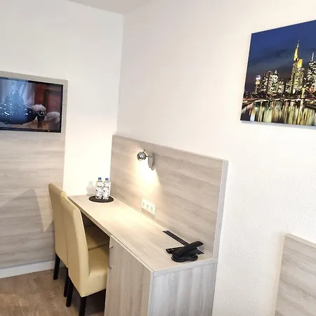 Adler Frankfurt