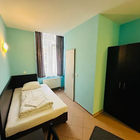Angel Hotel