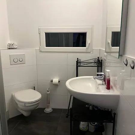 2-zimmer Mit Gym/office 아파트 프랑크푸르트