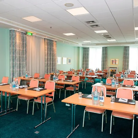Amadeus Frankfurt 4* Φραγκφούρτη
