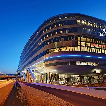 Hilton Frankfurt Airport מלון פרנקפורט