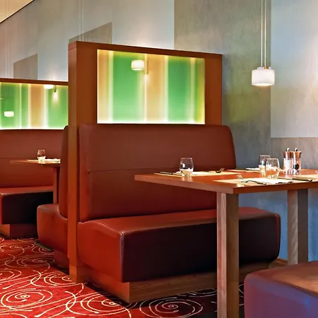 Ξενοδοχείο Hilton Garden Frankfurt Airport 4*