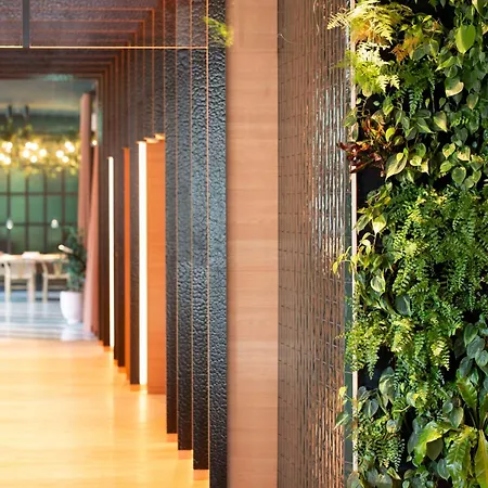 Scandic Frankfurt Hafenpark 4* Φραγκφούρτη