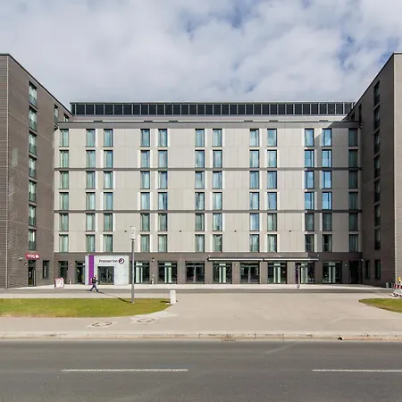 ホテル Premier Frankfurt Messe 3*