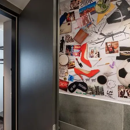 - The Niu, Charly Frankfurt By Ihg Otel 3*