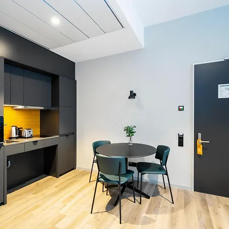 Staycity Frankfurt Airport Apart-hotel