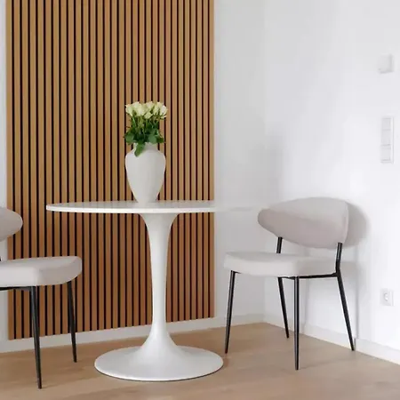 Lägenhet Ein-zimmer-wohnung Zur Miete In Frankfurt *