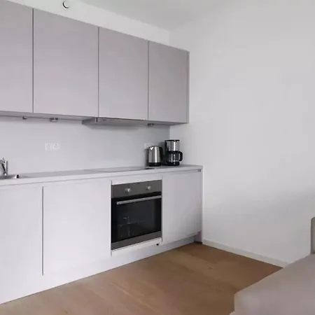 Ein-zimmer-wohnung Zur Miete In Frankfurt Lägenhet Frankfurt am Main