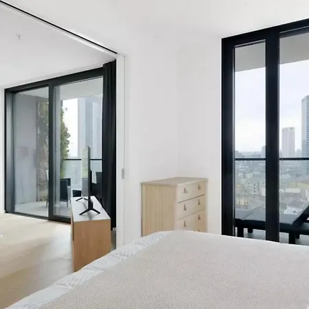 Lägenhet Ein-zimmer-wohnung Zur Miete In Frankfurt *