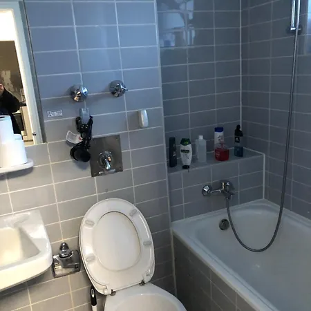 Messeapartment Agancy Ffm شقة *