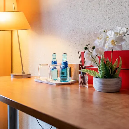 Naehe Frankfurt Messe Mit Netflix Und Balkon