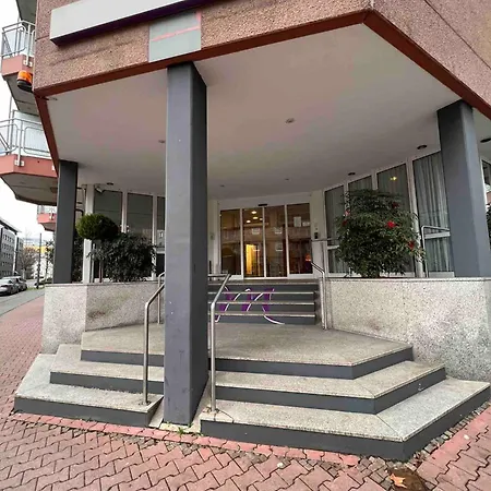 Naehe Frankfurt Messe Mit Netflix Und Balkon *