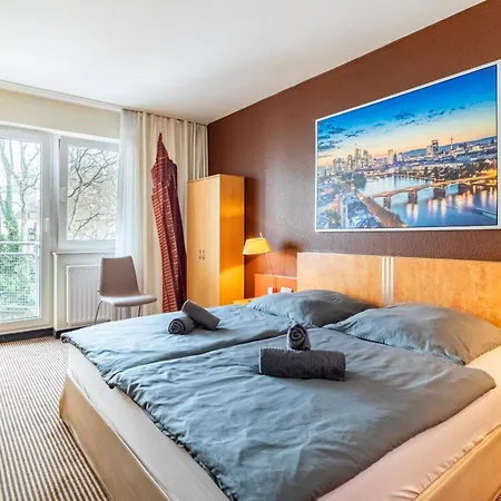 Naehe Frankfurt Messe Mit Netflix Und Balkon Frankfurt am Main