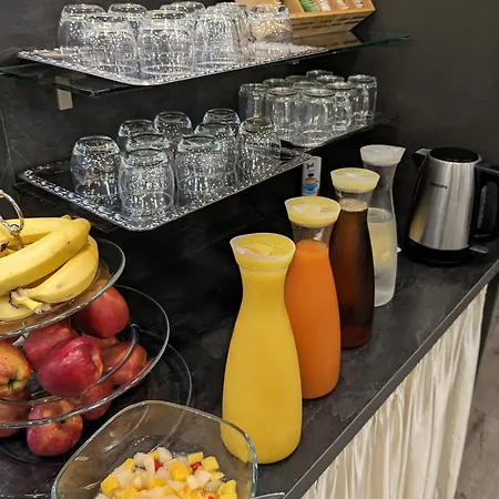 Adler Frankfurt Hotel 3*
