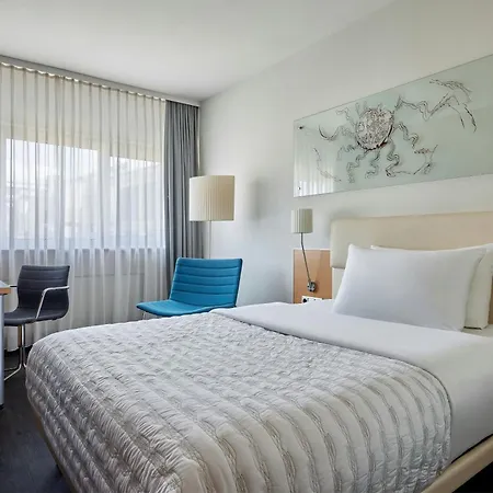 Le Meridien Frankfurt Otel 5*