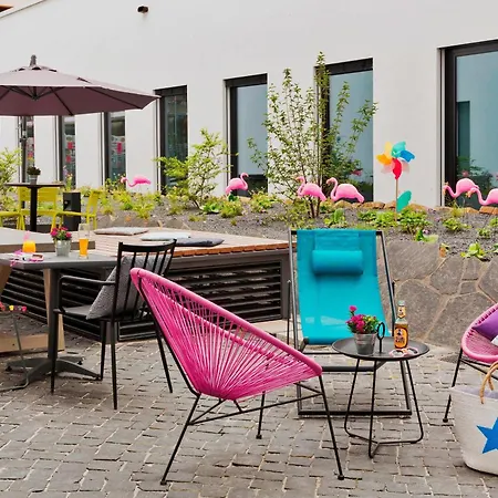 Hotell Moxy Frankfurt East