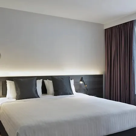 By Marriott Frankfurt Center פרנקפורט