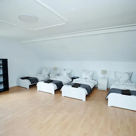 Business & Travel Apartment, 15 Min Messe Apartment Frankfurt am Main
