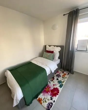 Апартаменты Living & *
