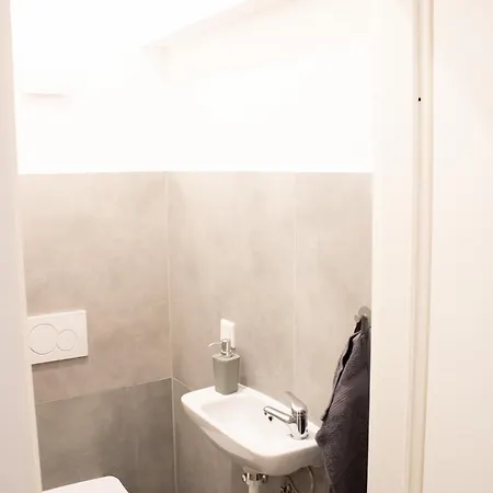 Apartament Urbanes Messe