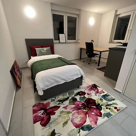 Апартаменты Living & *