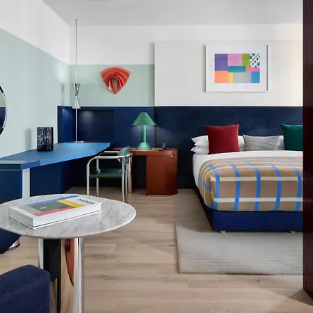 Отель Kimpton Main Frankfurt By Ihg 5*