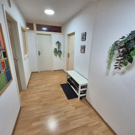 דירה Near Messe And פרנקפורט