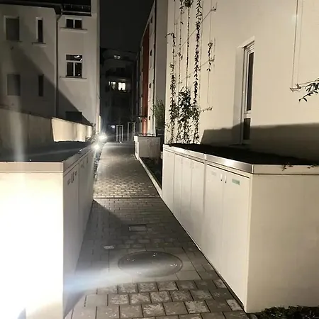 Ihr Exklusiver Rueckzugsort - Luxurioes Wohnen - Entspannen Lägenhet Frankfurt am Main