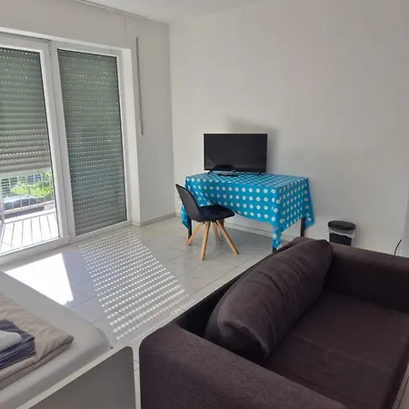 Seckbach Guest house
