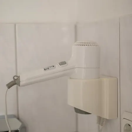 酒店 Ento Hotelwestend 5*
