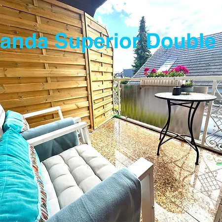 Orchard Frankfurt Bed & Breakfast