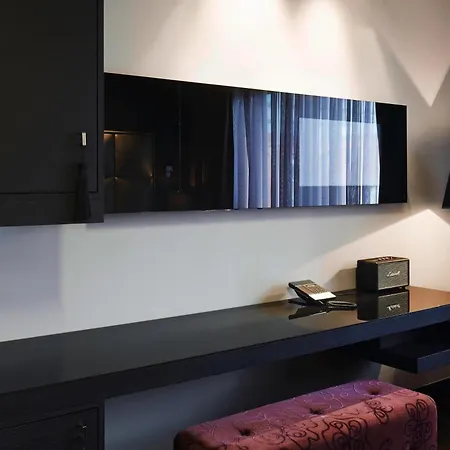 Roomers Frankfurt, Autograph Collection Frankfurt am Main