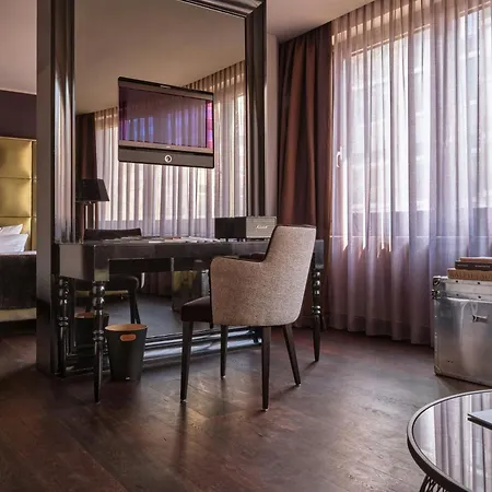 Roomers Frankfurt, Autograph Collection Hotel