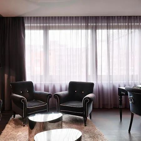 Otel Roomers Frankfurt Central, Autograph Collection